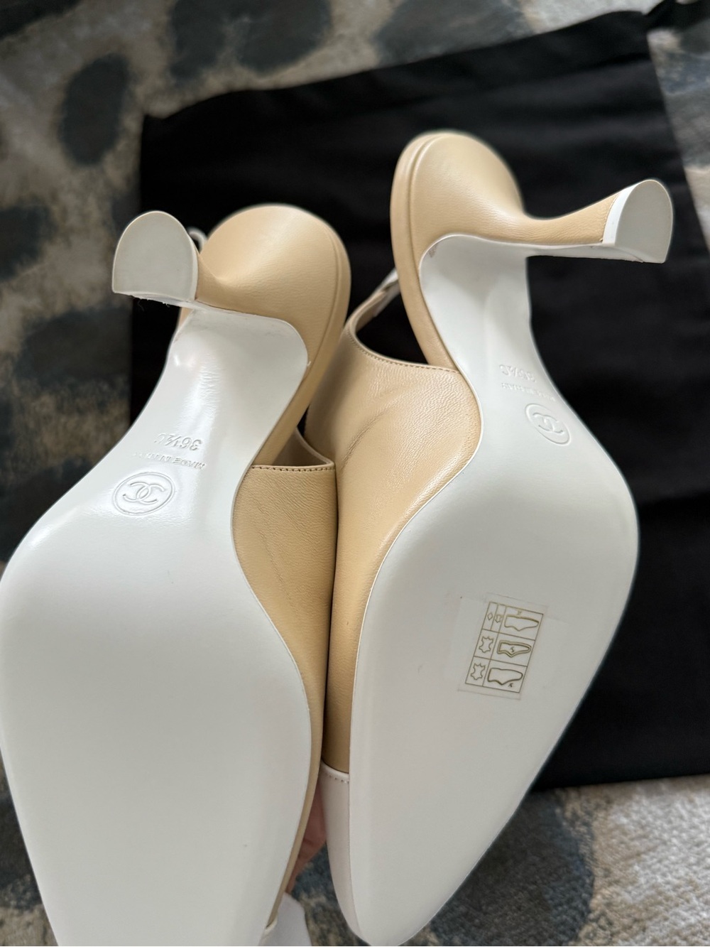 CHANEL Beige and White Wingback Slingback Pumps - Picture 6 of 9